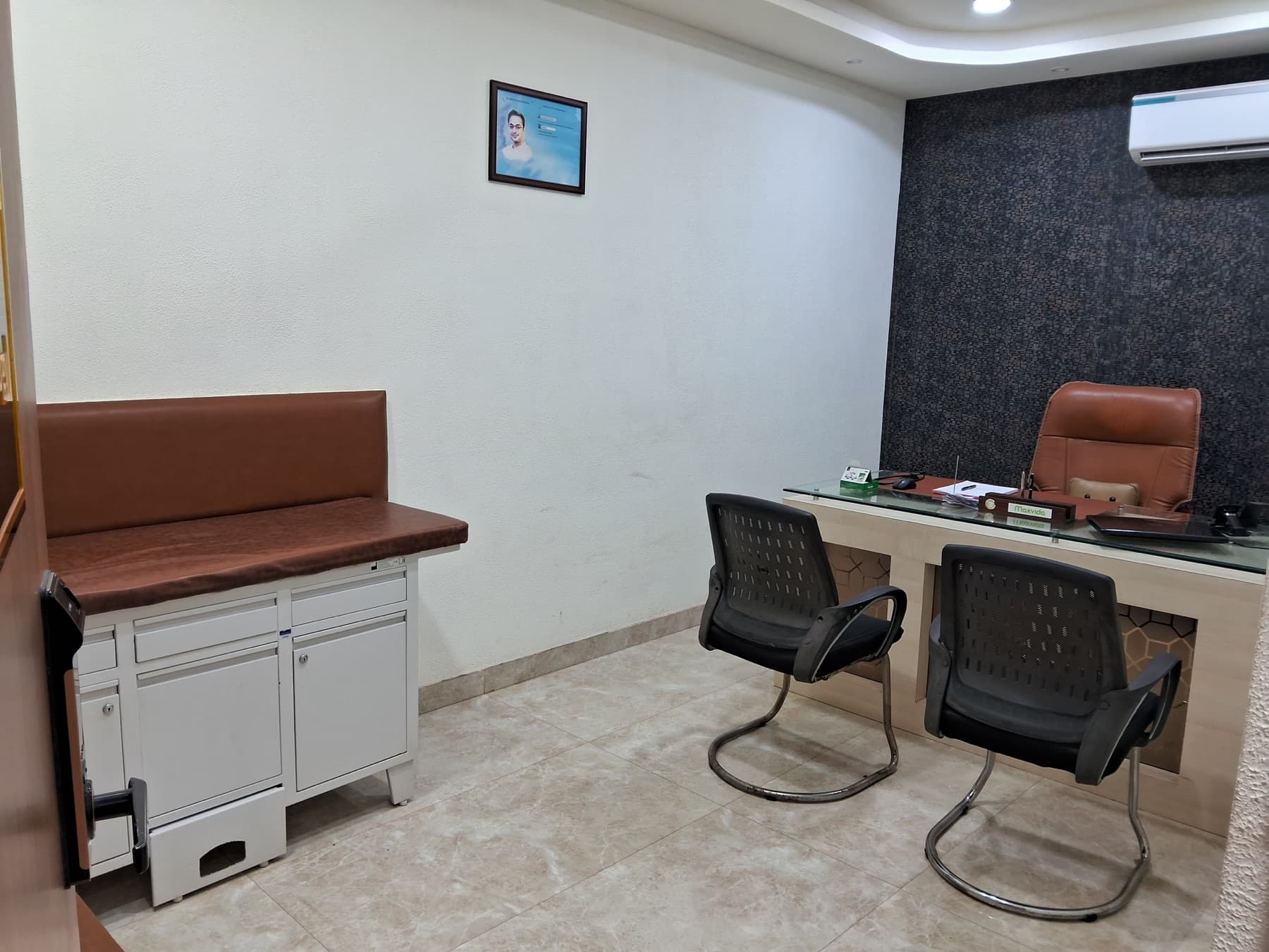 Consultation chamber at Mudgal Gastromedics Hospital